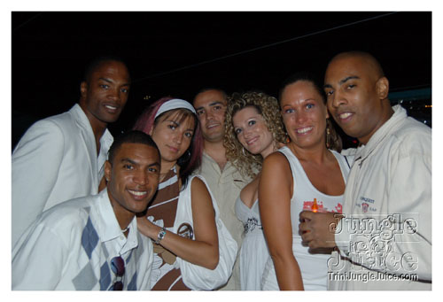 xclusv_creamsicle_2007-026