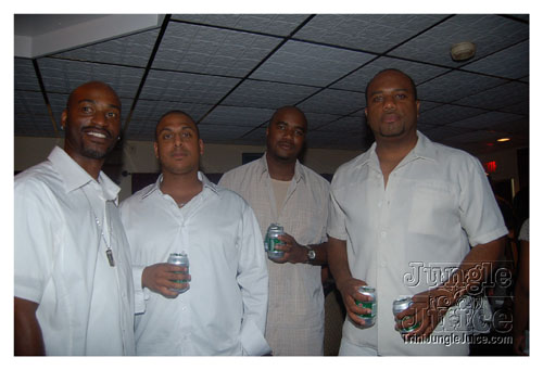 xclusv_creamsicle_2007-029