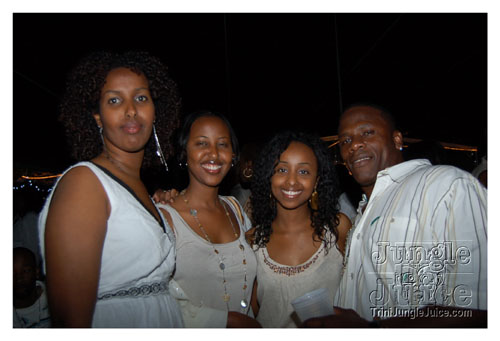 xclusv_creamsicle_2007-043