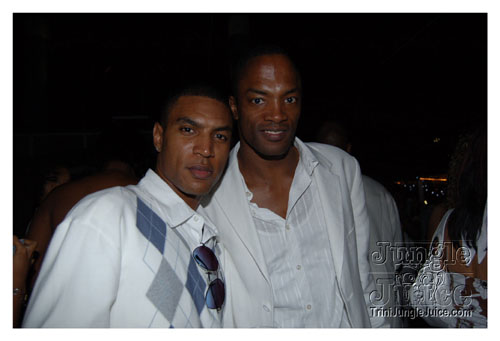 xclusv_creamsicle_2007-071