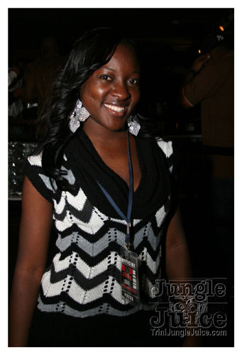 zoelah_unleashed_ny-001