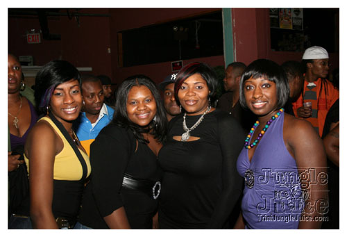 zoelah_unleashed_ny-025