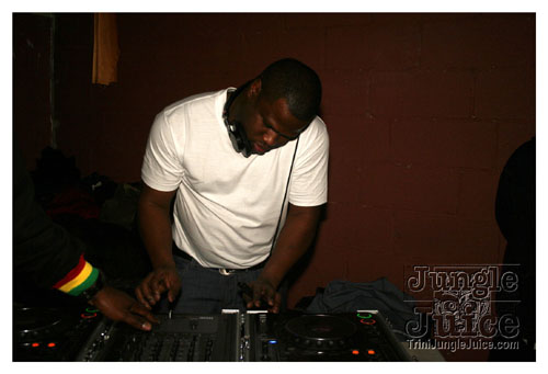 zoelah_unleashed_ny-037