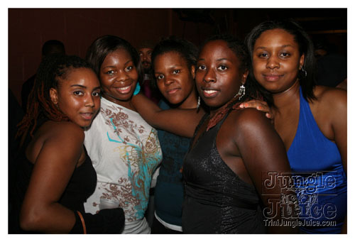 zoelah_unleashed_ny-043