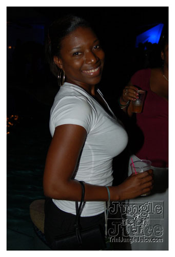 7_marsha_keston-bday_2008-064