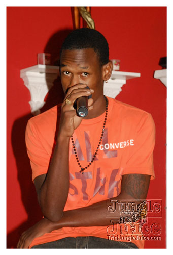 94.1FM_calendar_launch_dec09-011