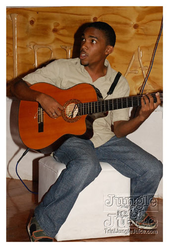 94.1FM_calendar_launch_dec09-012