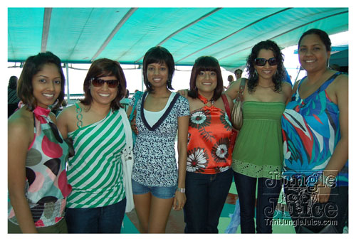 adrenaline_boat_cruise_08008