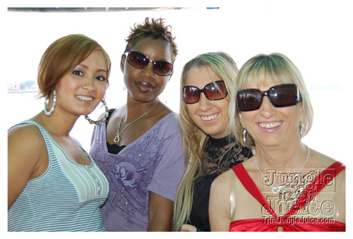 adrenaline_boat_cruise_08081