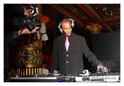 antilia_carnival_oct30-070