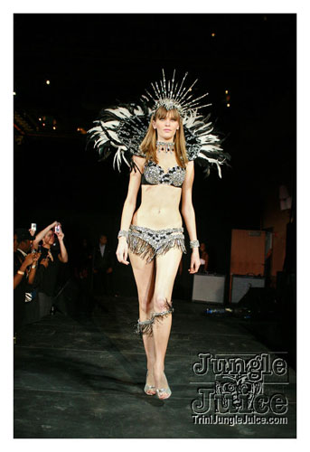 antilia_carnival_oct30-126