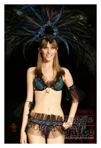 antilia_carnival_oct30-170