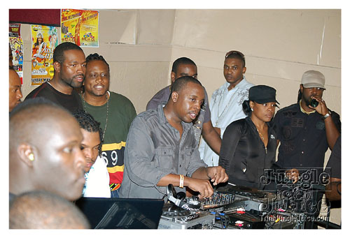 atl_welc_carnival_2k8-054