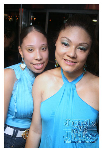 babyblue_boatride2k8-001