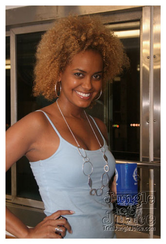 babyblue_boatride2k8-020