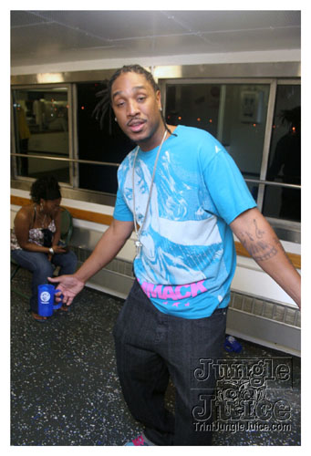 babyblue_boatride2k8-029