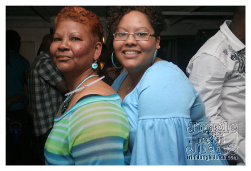 babyblue_boatride2k8-034