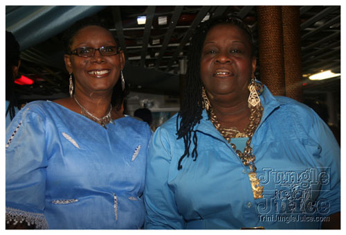 babyblue_boatride2k8-045