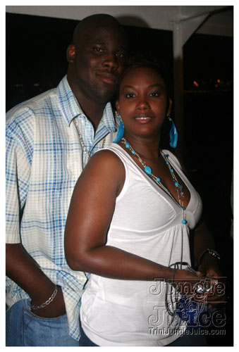 babyblue_boatride2k8-055