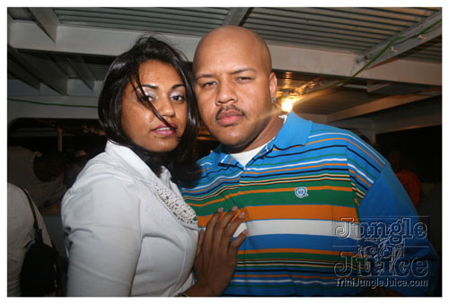 babyblue_boatride2k8-059