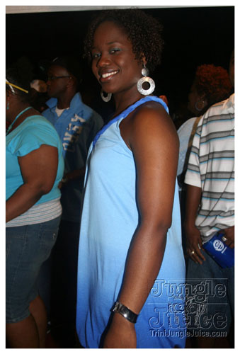 babyblue_boatride2k8-066