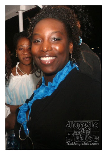 babyblue_boatride2k8-081