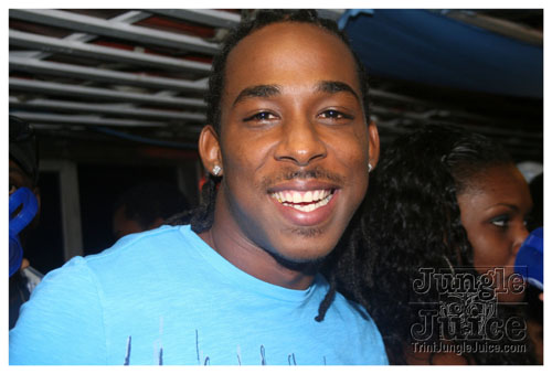 babyblue_boatride2k8-093