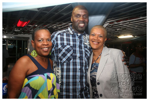 babyblue_boatride2k8-097