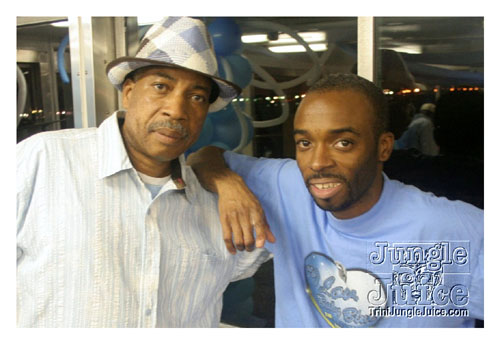 babyblue_boatride2k8-106