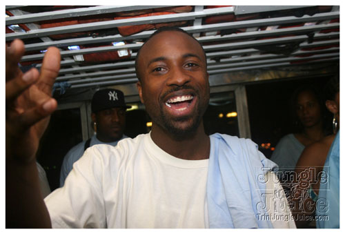 babyblue_boatride2k8-116