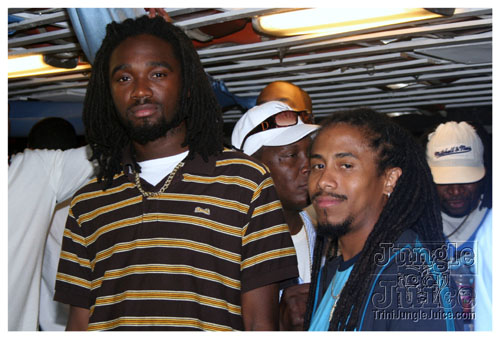 babyblue_boatride2k8-119