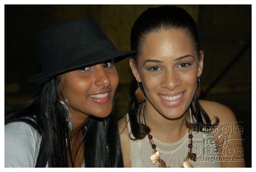 bacchanal_wed_2008-012