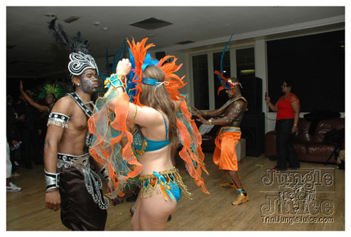 bachanal_mas_bandlaunch_2k8-028