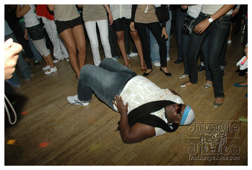 bachanal_mas_bandlaunch_2k8-098