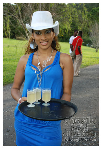 beach_house_carnival_2008_pt1-005