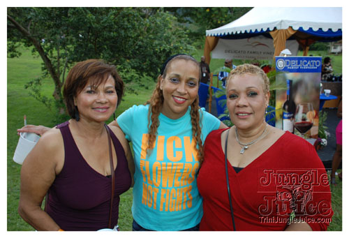 beach_house_carnival_2008_pt1-017