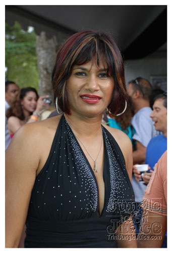 beach_house_carnival_2008_pt1-021