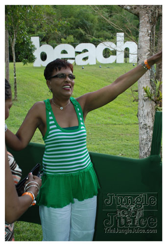 beach_house_carnival_2008_pt1-037