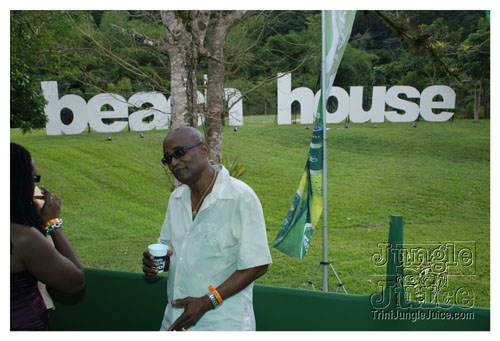 beach_house_carnival_2008_pt1-038