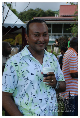 beach_house_carnival_2008_pt1-055