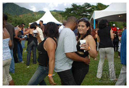 beach_house_carnival_2008_pt1-079