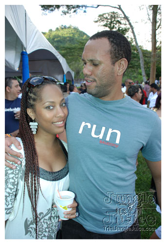 beach_house_carnival_2008_pt1-102