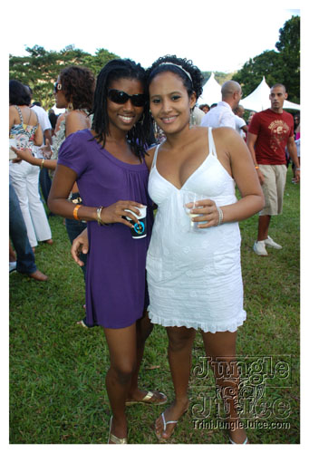 beach_house_carnival_2008_pt1-109