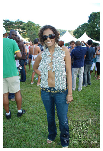 beach_house_carnival_2008_pt1-110