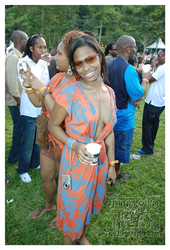 beach_house_carnival_2008_pt1-123