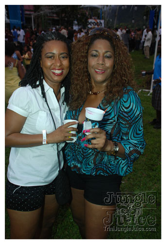 beach_house_carnival_2008_pt1-145