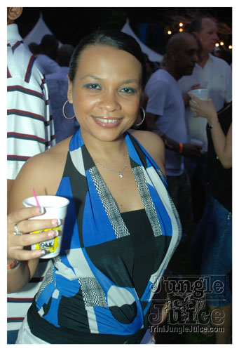 beach_house_carnival_2008_pt1-155