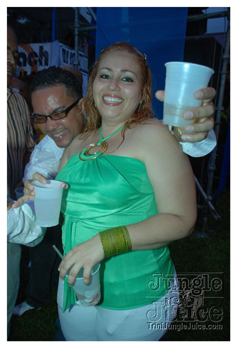 beach_house_carnival_2008_pt1-156