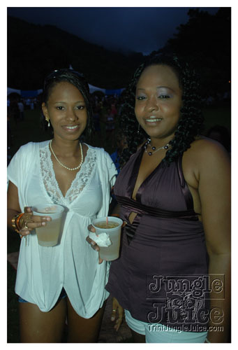 beach_house_carnival_2008_pt1-160