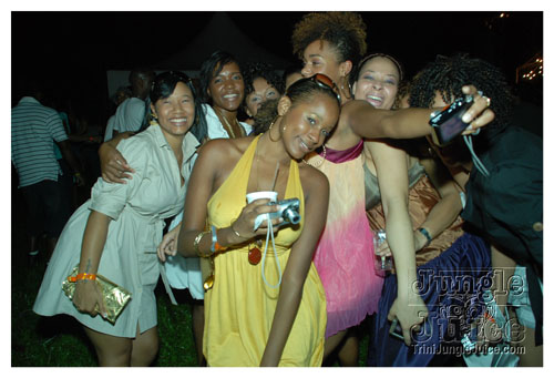 beach_house_carnival_2008_pt1-184